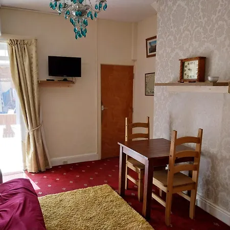 170 Victoria Road - 1 Bed Ground Floor Flat Apartament